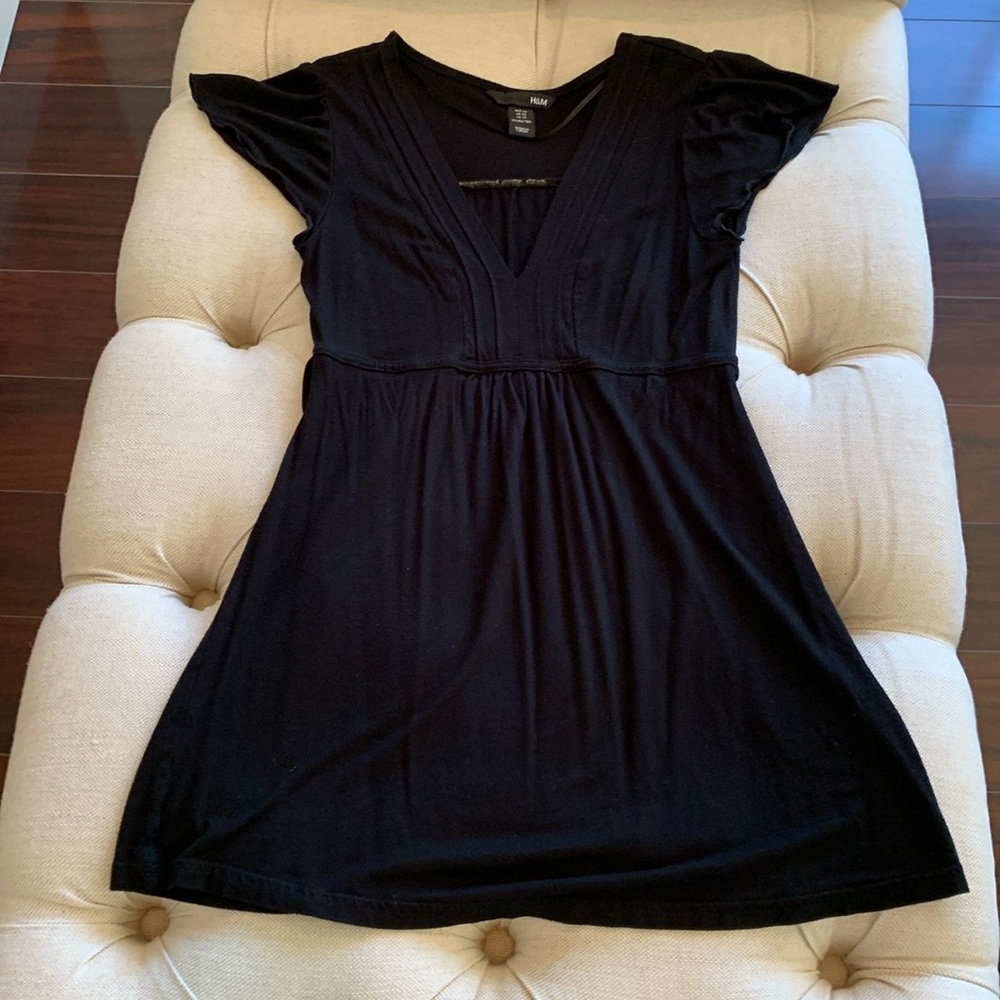 H&M flutter sleeve blouse